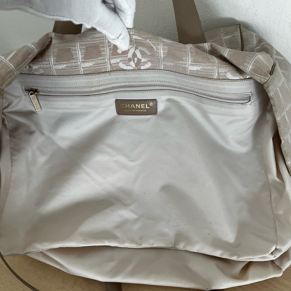 Chanel Jacquard Canvas Travel Line Tote Beige Late 90’s-Early 2000s - Picture 14 of 16